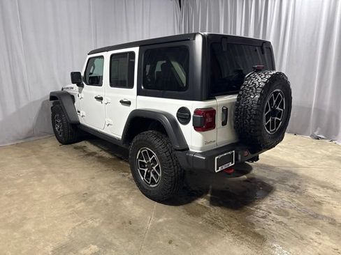 Used 2024 Jeep Wrangler Unlimited Rubicon AWD/4WD image 30