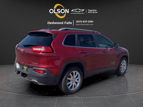 Used 2016 Jeep Cherokee Limited w/ Trailer Tow Group AWD/4WD image 5