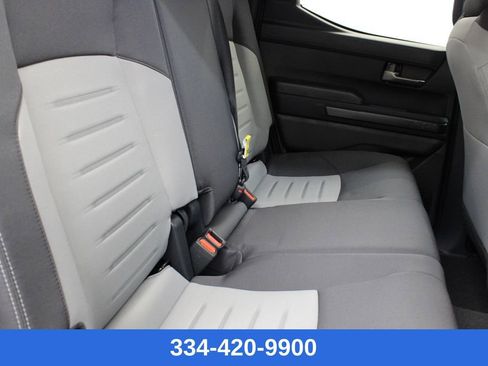 Used 2025 Toyota Tacoma TRD Sport image 19