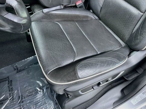 Used 2019 RAM 1500 Laramie w/ Bed Utility Group AWD/4WD image 18