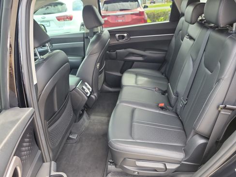 Certified 2023 Kia Sorento S w/ Panoramic Sunroof Package FWD image 15