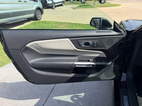 Used 2024 Ford Mustang Premium RWD image 8
