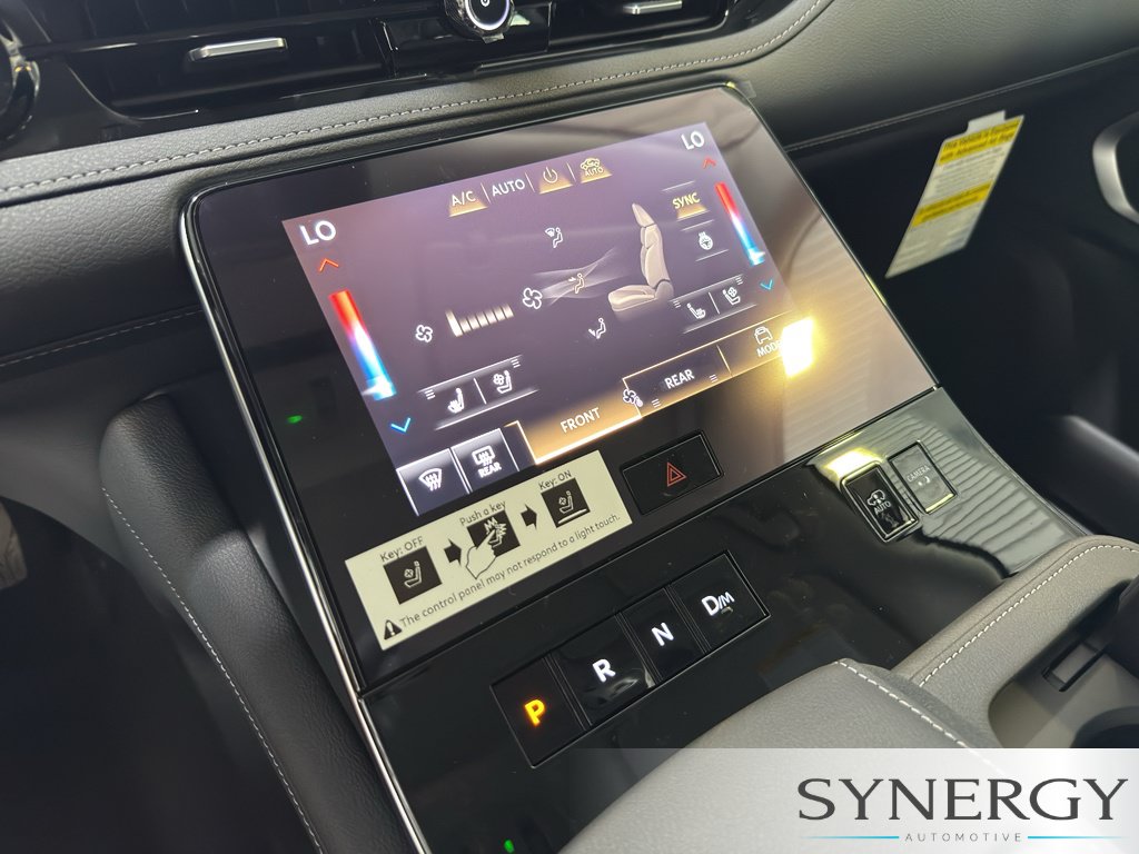 New 2027 INFINITI QX80 Luxe w/ Exterior Package AWD/4WD image 13