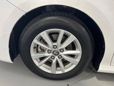 Used 2025 Toyota Camry LE FWD image 14