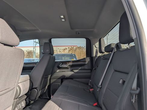 Used 2024 GMC Sierra 1500 Elevation image 10