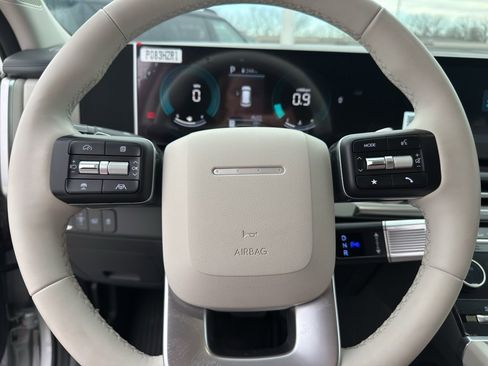 New 2025 Hyundai Santa Fe SEL FWD image 13