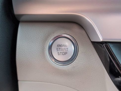 Used 2020 Kia Telluride S FWD image 21