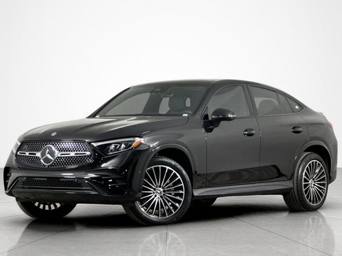 Used 2025 Mercedes-Benz GLC 300 4MATIC image 1