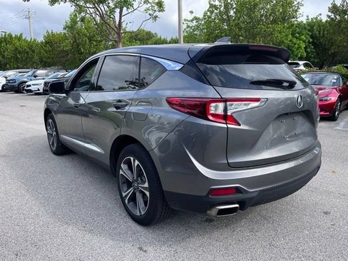 Used 2023 Acura RDX AWD w/ Advance Package image 4