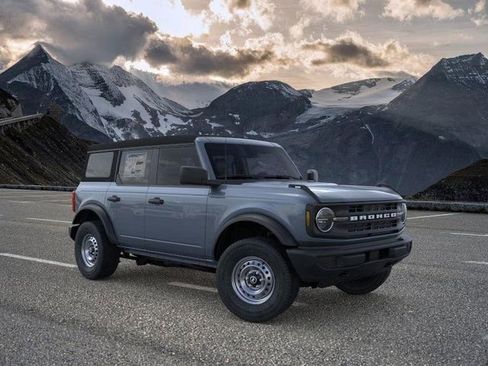 New 2025 Ford Bronco 4-Door AWD/4WD image 7