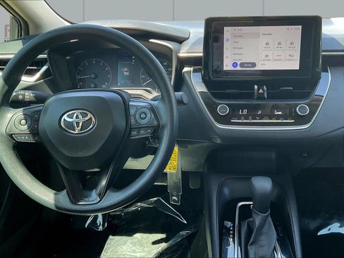 Used 2024 Toyota Corolla LE FWD image 19