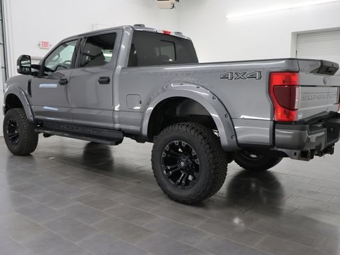 Used 2022 Ford F250 XLT w/ Black Appearance Package AWD/4WD image 6