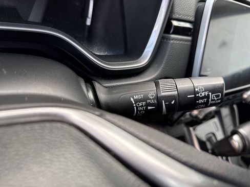 Used 2017 Honda CR-V EX image 25