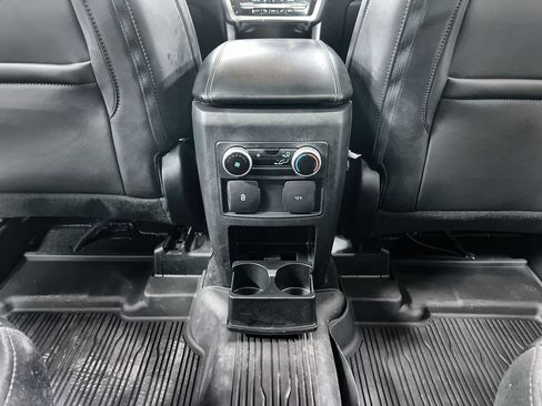 Used 2023 Ford Explorer XLT w/ Equipment Group 202A AWD/4WD image 21