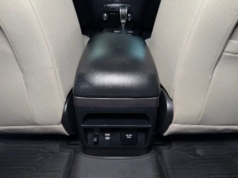 Used 2019 Ford Ranger XLT w/ Equipment Group 302A Luxury AWD/4WD image 22