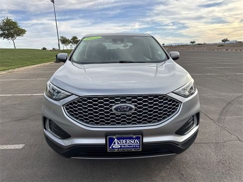 Certified 2023 Ford Edge SEL image 2