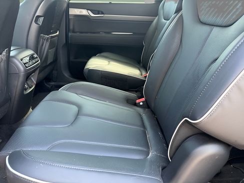 Certified 2024 Hyundai Palisade SEL w/ Premium Package AWD/4WD image 14