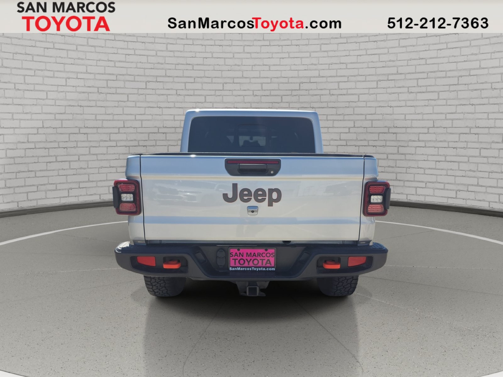 Used 2023 Jeep Gladiator Mojave w/ LED Lighting Group AWD/4WD image 7