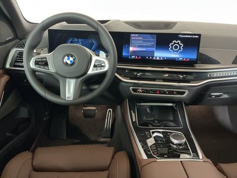 New 2026 BMW X5 xDrive40i w/ M Sport Package image 10