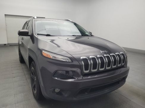 Used 2015 Jeep Cherokee Latitude AWD/4WD image 13