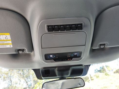 New 2025 Ford F550 2WD Regular Cab Super Duty w/ XL Chrome Package image 12