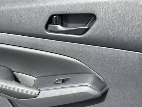 New 2025 Nissan Altima 2.5 SV w/ SV Special Edition Package image 11