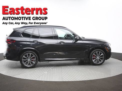 Used 2025 BMW X5 xDrive40i w/ M Sport Package AWD/4WD image 46