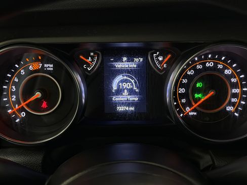 Used 2022 Jeep Wrangler Unlimited Sport AWD/4WD image 20