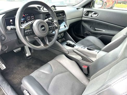 Used 2024 Nissan Z Performance w/ Floor Mat Package image 18