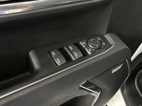 Used 2025 Chevrolet Silverado 1500 LTZ RWD image 18
