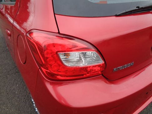 Used 2017 Mitsubishi Mirage ES image 12