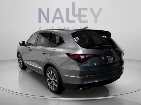 Used 2024 Acura MDX FWD w/ Technology Package image 3