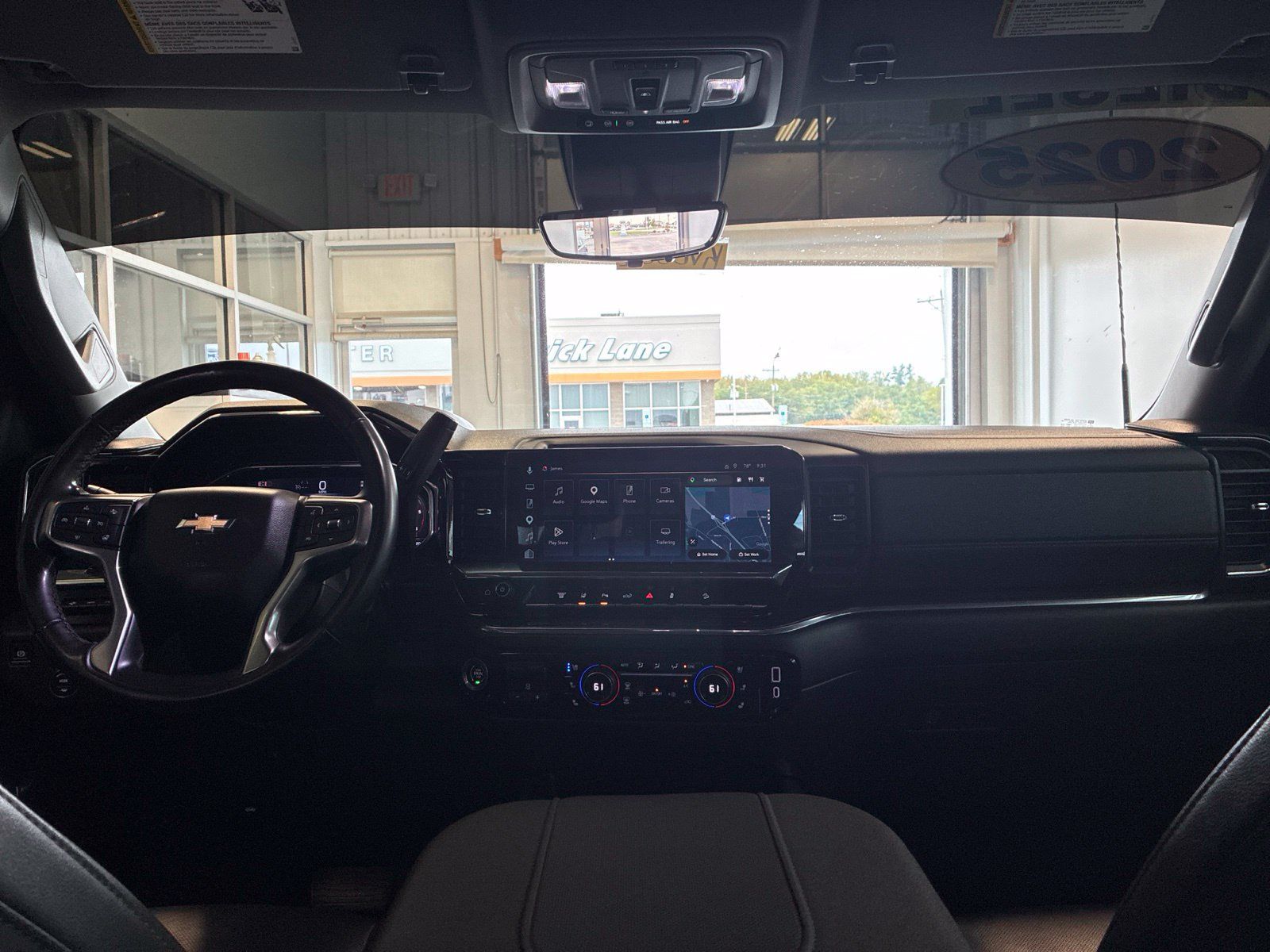 Used 2025 Chevrolet Silverado 3500 LTZ AWD/4WD image 14