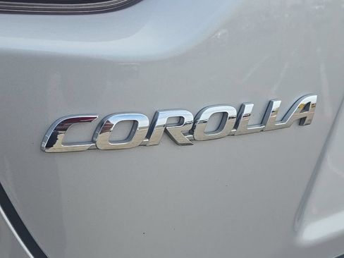 Used 2024 Toyota Corolla LE FWD image 36