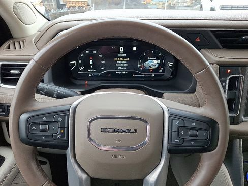Certified 2023 GMC Yukon Denali w/ Max Trailering Package AWD/4WD image 23