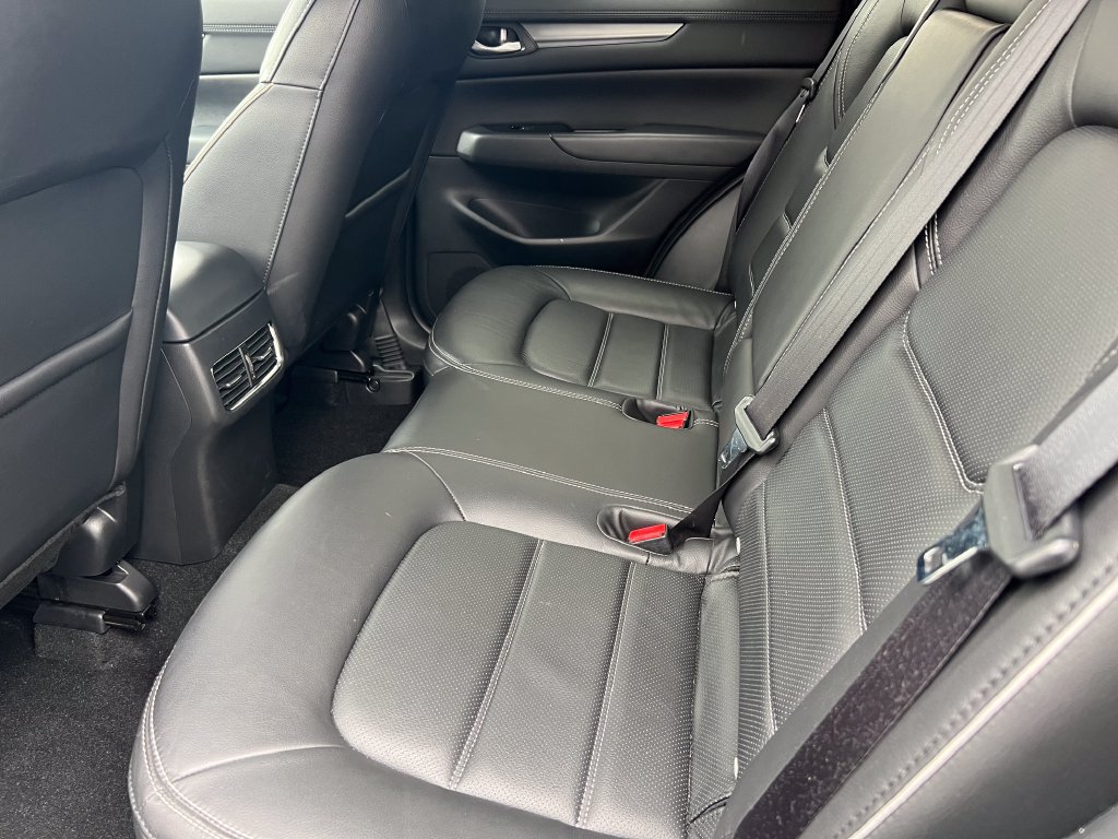 Used 2025 MAZDA CX-5 AWD 2.5 S w/ Preferred Package image 12