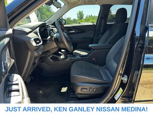 Used 2022 Chevrolet TrailBlazer LT AWD/4WD image 13