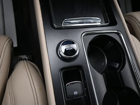 Used 2024 Lincoln Corsair Grand Touring w/ Equipment Group 302A AWD/4WD image 24
