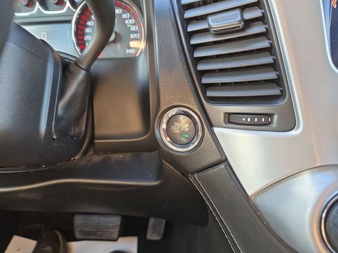 Used 2016 GMC Yukon SLT w/ Open Road Package AWD/4WD image 21