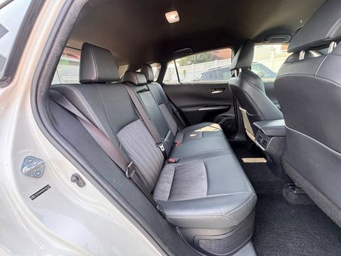 Used 2021 Toyota Venza XLE AWD/4WD image 20