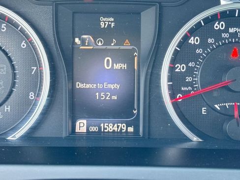 Used 2017 Toyota Camry SE FWD image 15