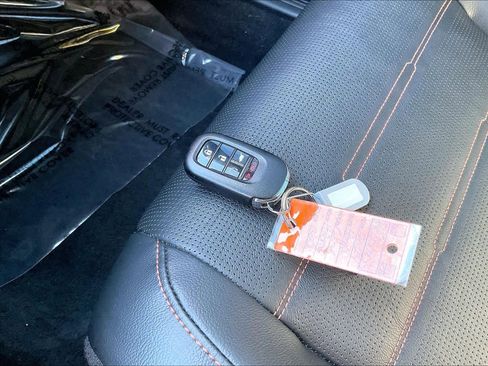 Used 2024 Honda CR-V Sport-L image 11