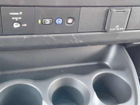 New 2025 GMC Savana 2500 Extended w/ Driver Convenience Package image 16