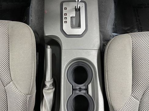 Used 2021 Nissan Frontier SV image 24