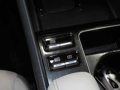 Used 2025 Hyundai Sonata SEL FWD image 24
