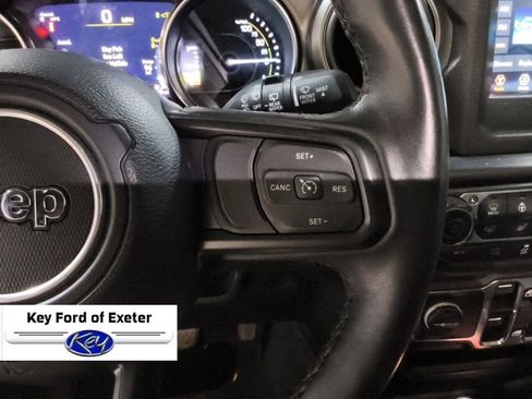 Used 2023 Jeep Wrangler Unlimited w/ Cold Weather Group AWD/4WD image 35