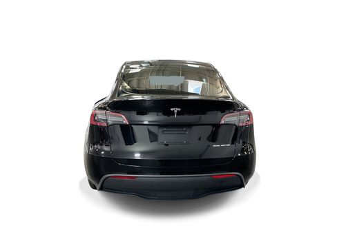 Certified 2023 Tesla Model Y Long Range AWD/4WD image 5
