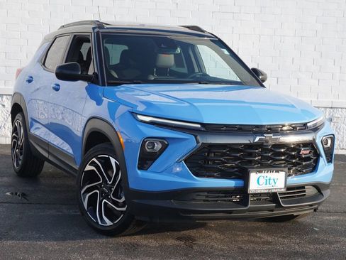 Used 2024 Chevrolet TrailBlazer RS w/ Convenience Package AWD/4WD image 4