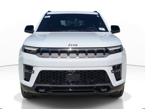 New 2026 Jeep Grand Wagoneer Limited image 2