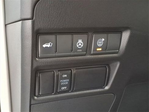 Used 2024 INFINITI QX80 Luxe image 21